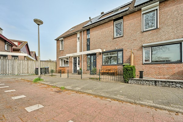 Medium property photo - Saxofoonstraat 10, 3208 DN Spijkenisse